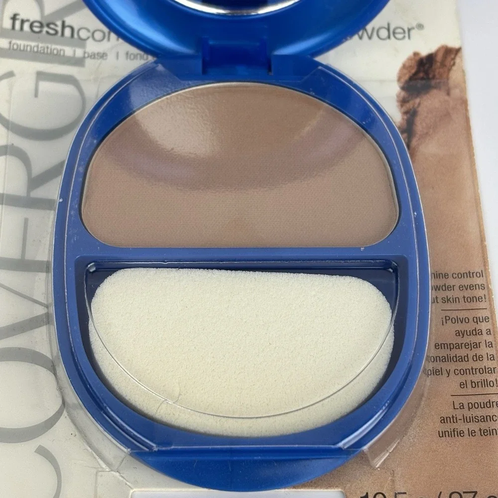 Covergirl Fresh Complexion Pocket Powder Classic Beige - 630 - BNIP